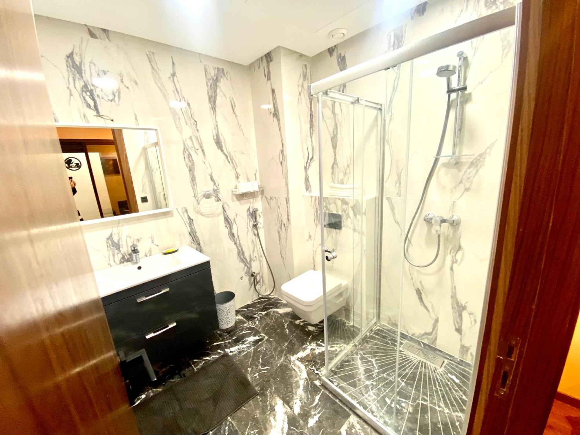 Lovely 1-Bedroom Rental Unit Near 2Mars/Habous Casablanca Exterior photo